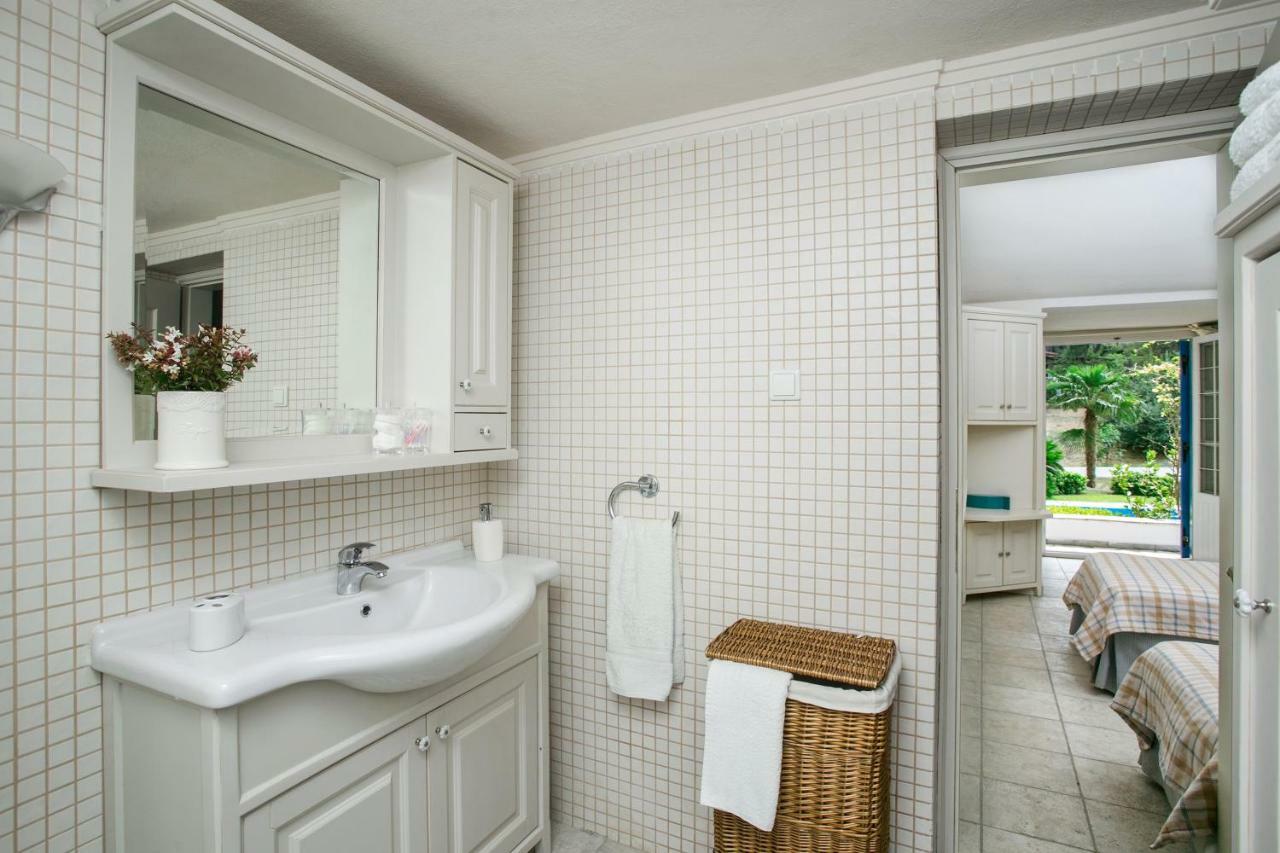 Ilianna Villa Sani  Buitenkant foto